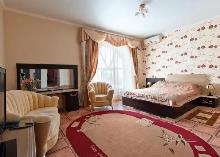 Vavilon Hotel