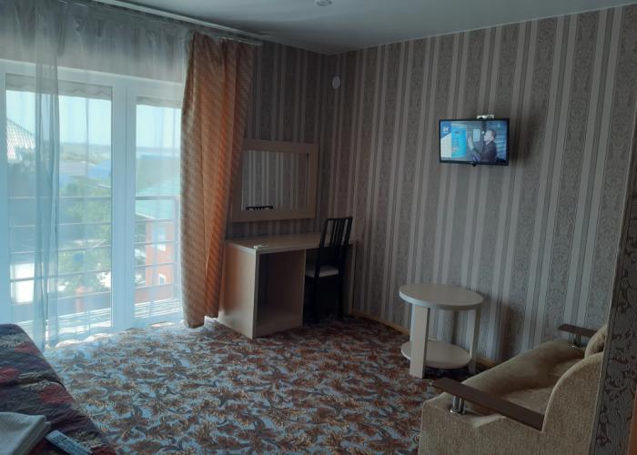 Primorskaya Hotel