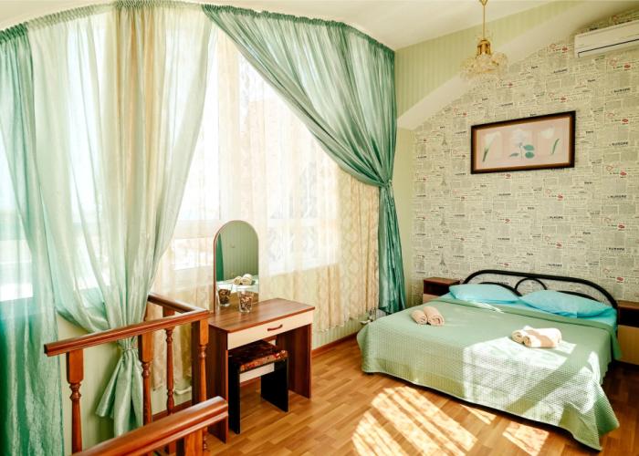 Liliya Guest House