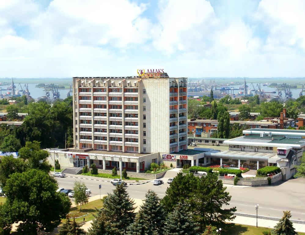 Amaks Azov Hotel