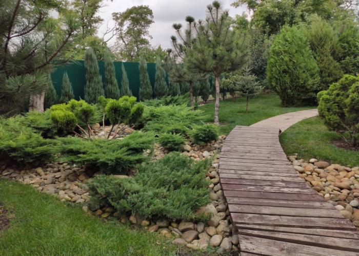 Shale Pinebrook Kruglogodichno Utopayuschiy V Zeleni S Sezonnym Basseynom Dlya Semeynogo Otdykha U Reki Don Private House