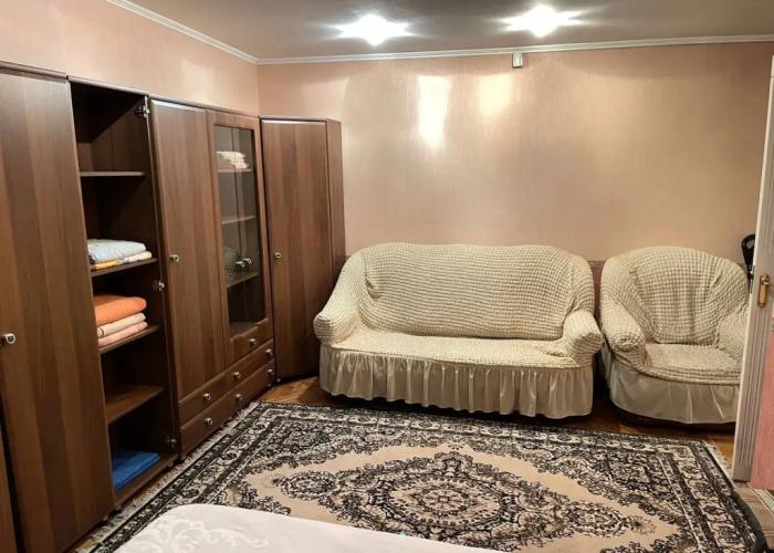 V Samom Tsentre Flat