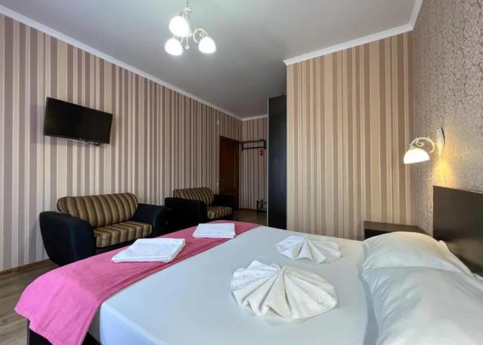 Hotel Medoviy