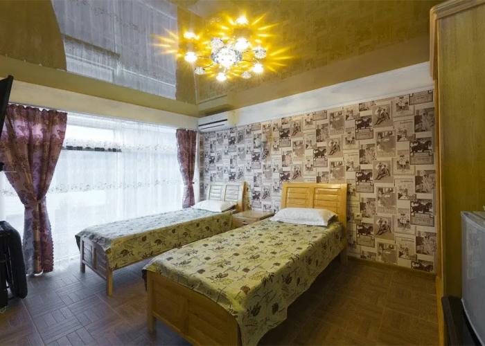 Guesthouse Gagra-Lazurnaya