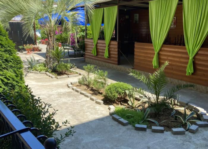 Anzhelika Guest House