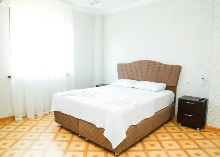 Nevskie Zvezdyi Guest House