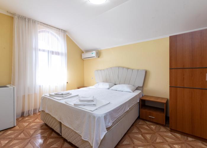 Nevskie Zvezdyi Guest House
