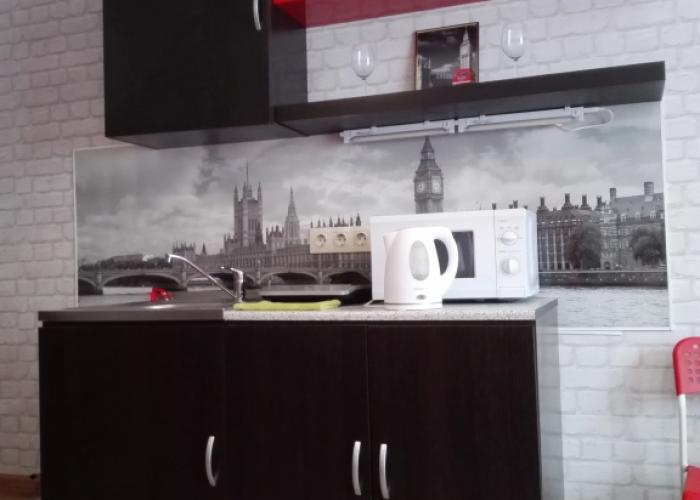 London Na Shkolnoy Apartments
