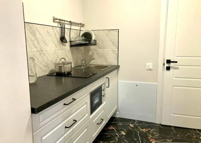 Uyutnaya Kvartira-Studiya S Mangalnoj Zonoj Apartments
