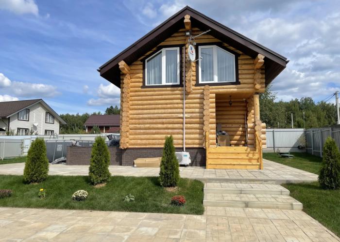 V Kottedzhnom Poselke Zaschepino Guest House