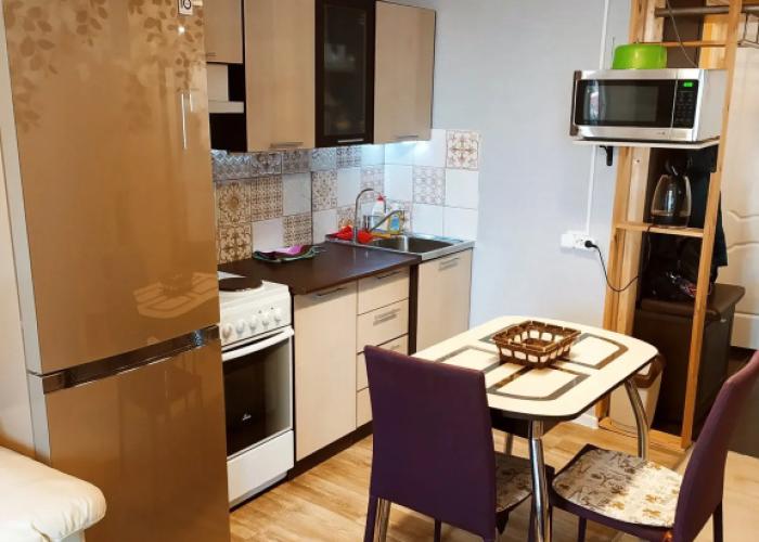 Sutochnyy ray na Narodnaya 7 Apartments