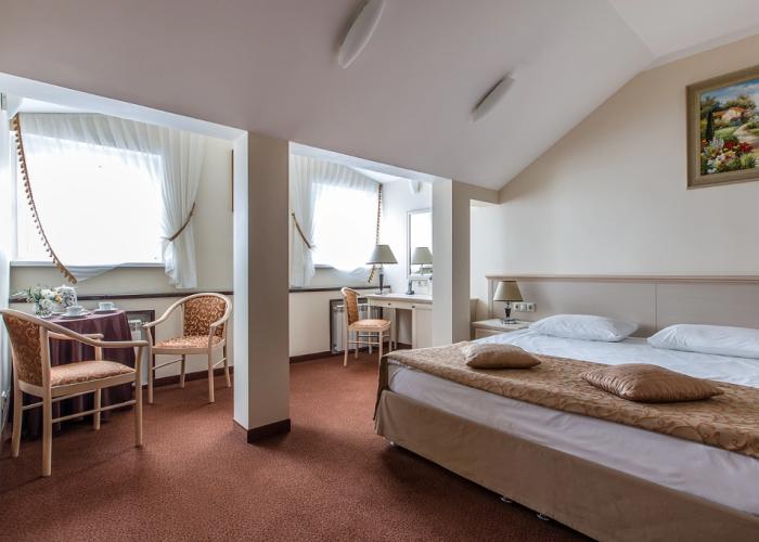 Klever Hotel