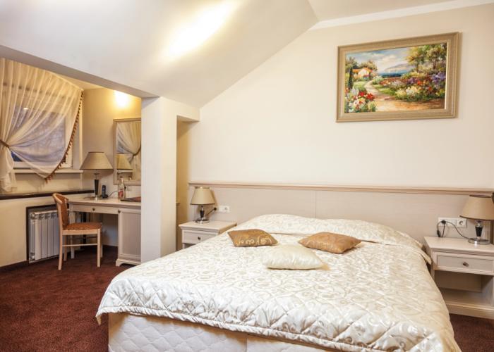 Klever Hotel