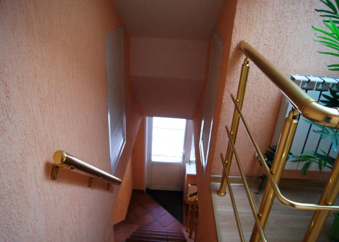 Mini-hotel Kayut-Kompaniya