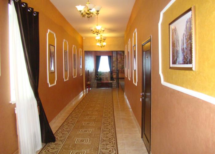 Golden Park Hotel