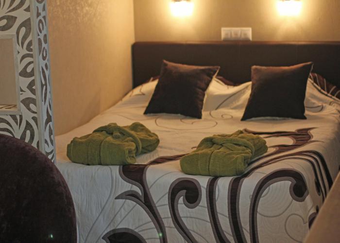 Aerograd Hotel