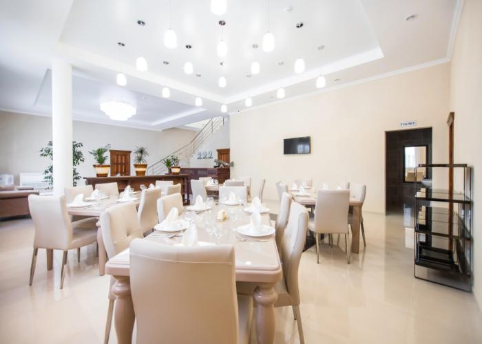 Aviator Hotel