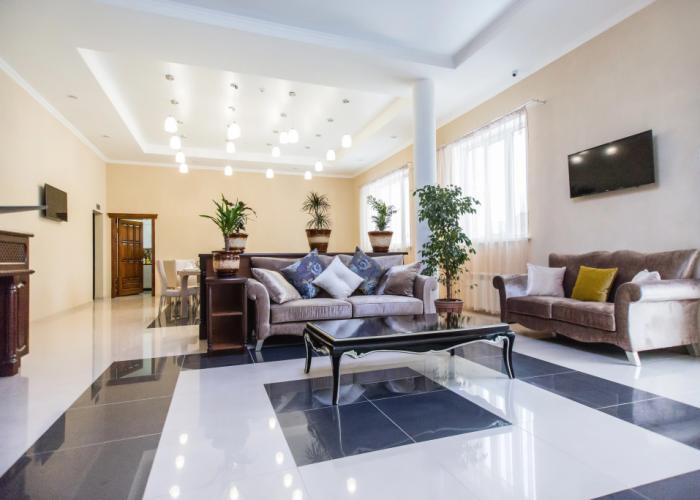 Aviator Hotel