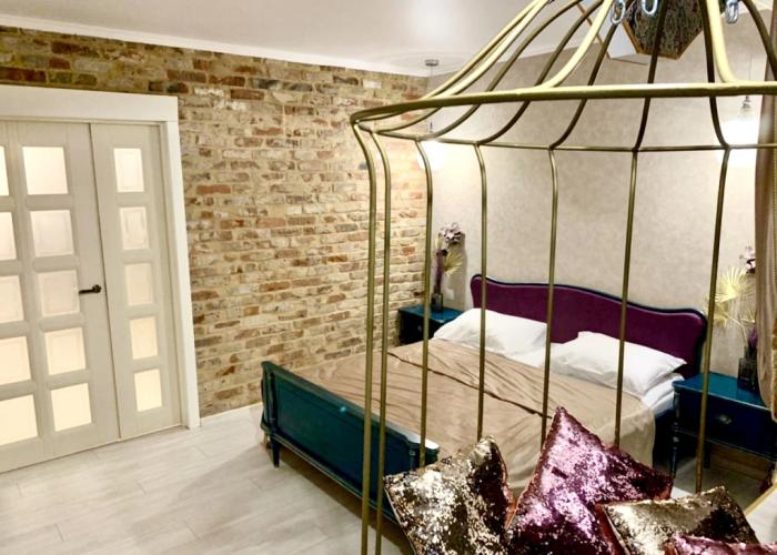 Tryokhkomnatnaya -lyuks Na 23 Etazhe S Vidom Na Volgu Flat