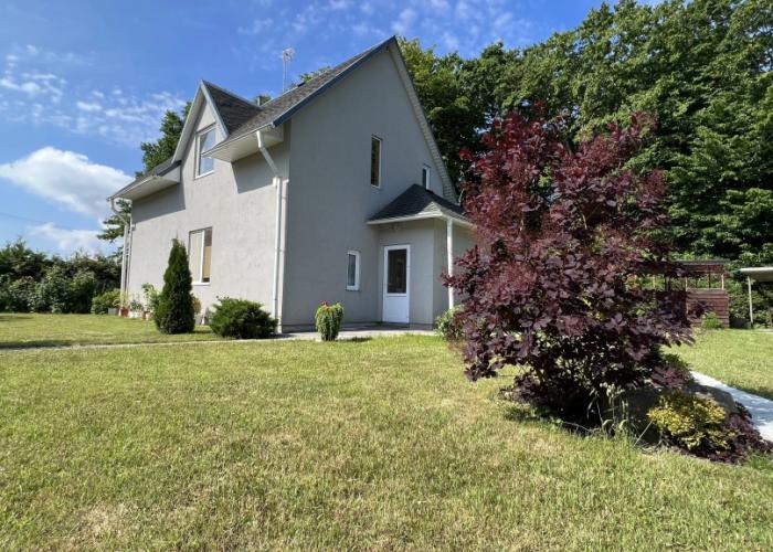 Guest Warnicken  House