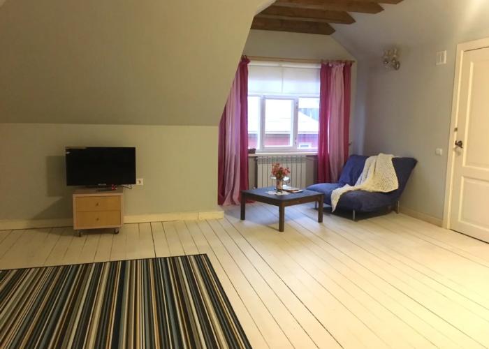 Hidden Plyos Guest House
