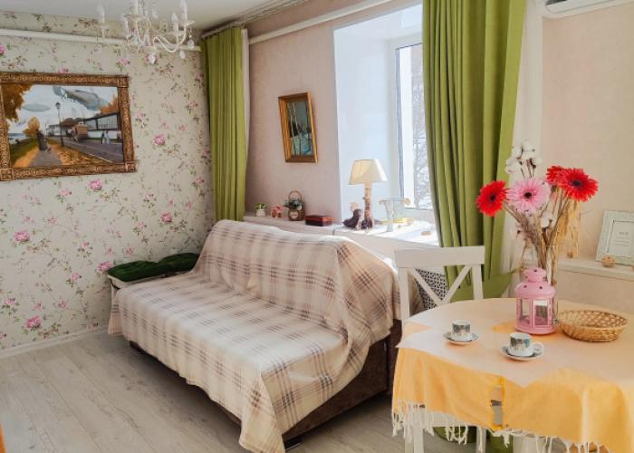 Na Lunacharskogo 18 Studio Flat