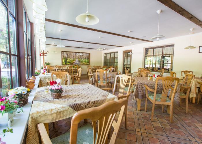 Traktir Hotel