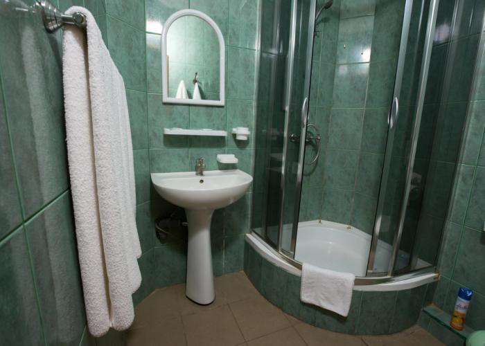 Traktir Hotel