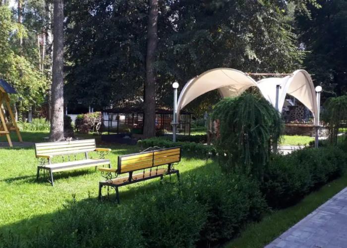 Pushkino Art Hotel