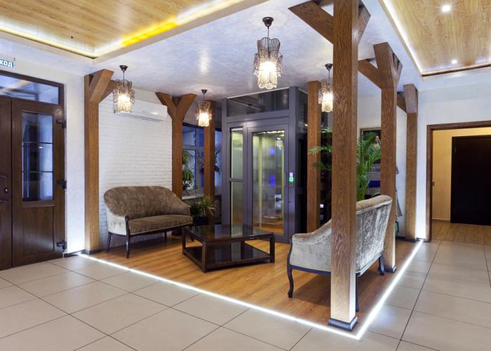 Pushkino Art Hotel