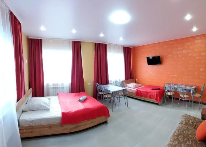 Вvuhkomnatnaya Bolshaya i Prostornay v Novom Dome Flat