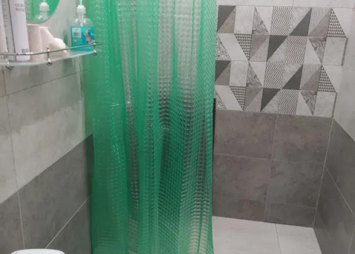 Вvuhkomnatnaya Bolshaya i Prostornay v Novom Dome Flat