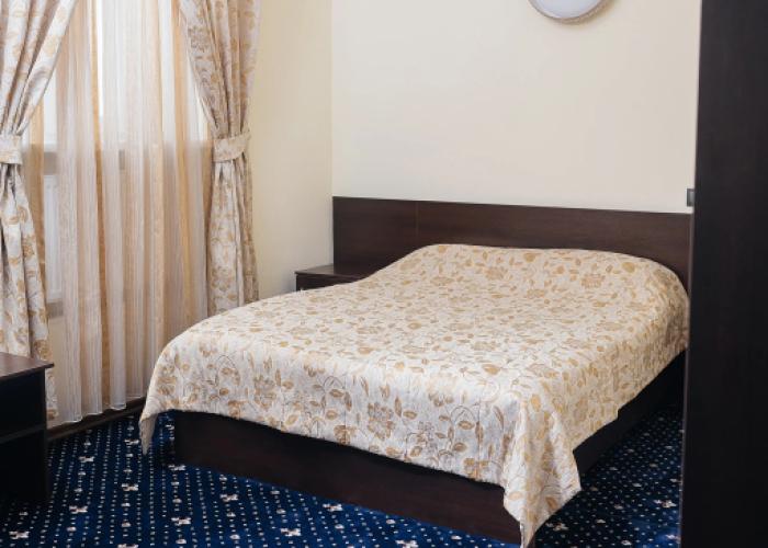 Oskar Hotel