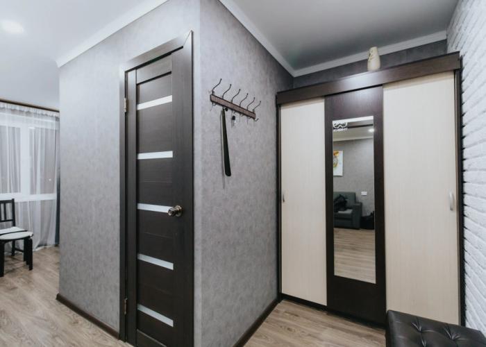 Na Dzerzhinskogo 11 Apartments