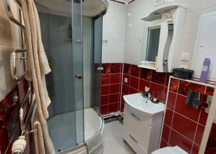 TroeSutokApart Komsomolskaya 50/3 Flat