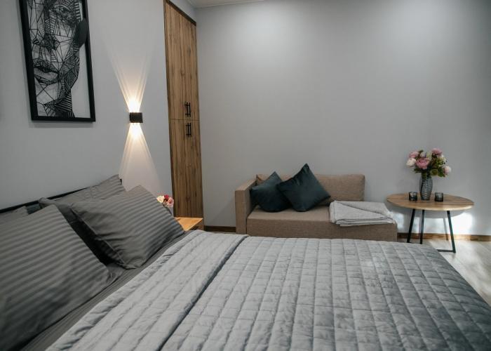 TroeSutokApart Komsomolskaya 48 Flat