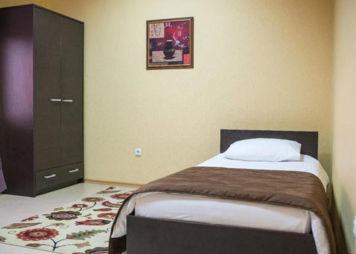 Kristall Hotel