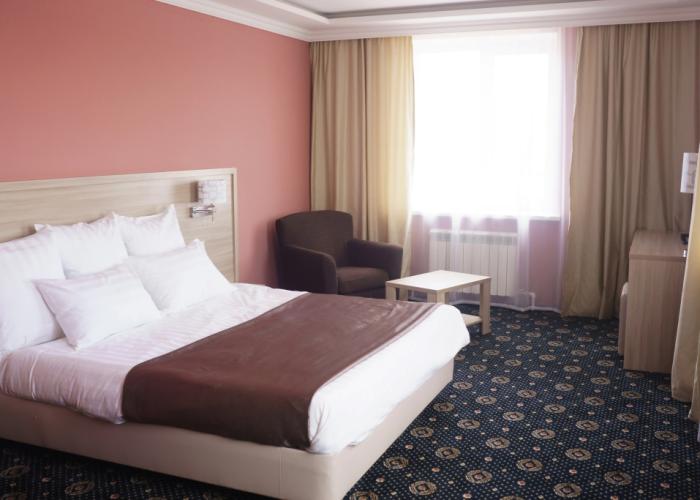 Apriori Hotel