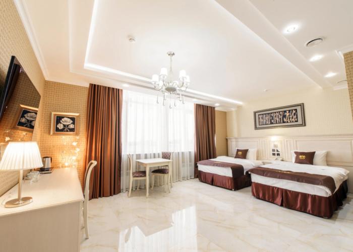 Cascade Hotel