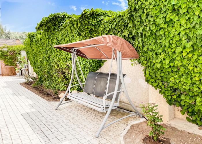 Kalamit Guest house