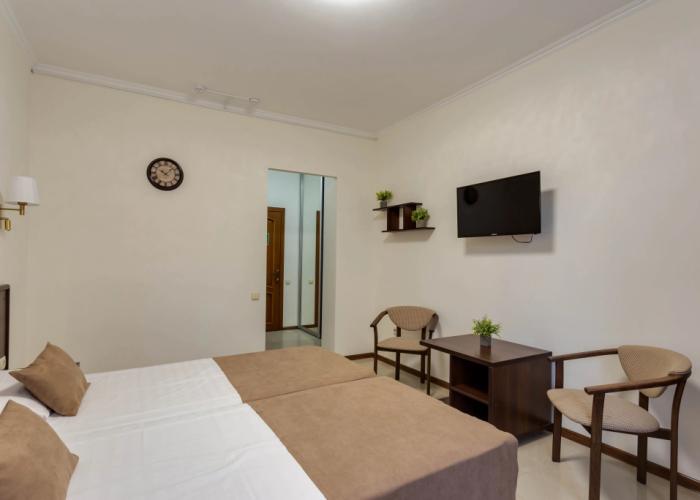 Irina Guest House