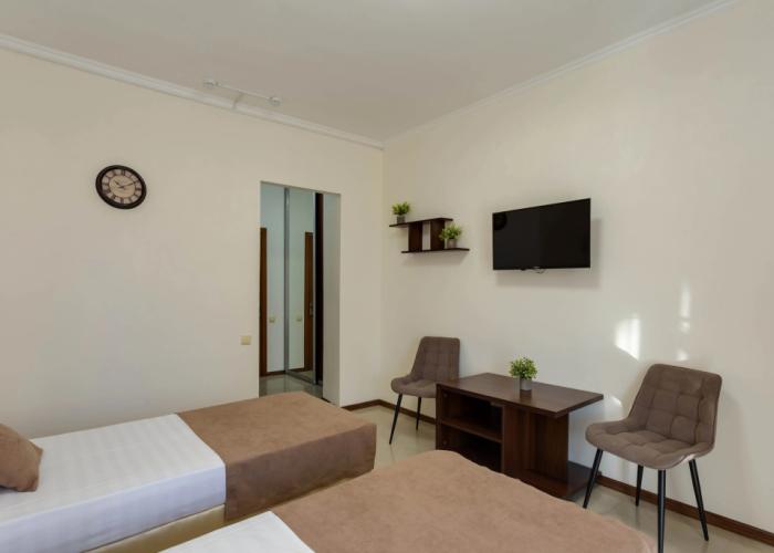 Irina Guest House