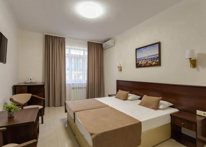 Irina Guest House