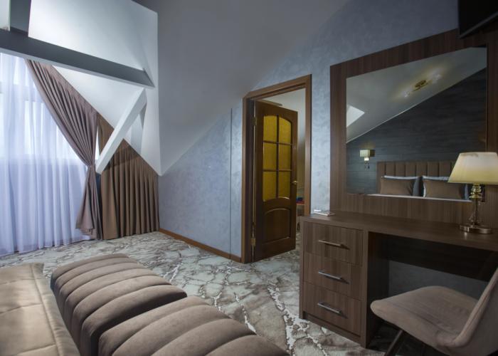 Tes-Hotel Resort & Spa