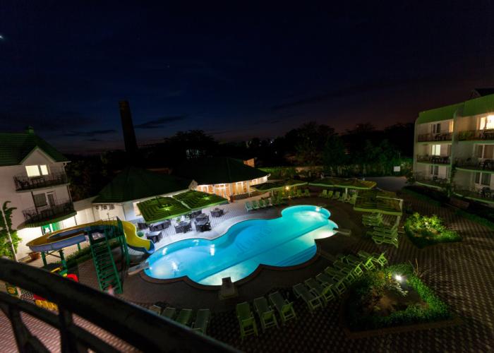 Liana Hotel