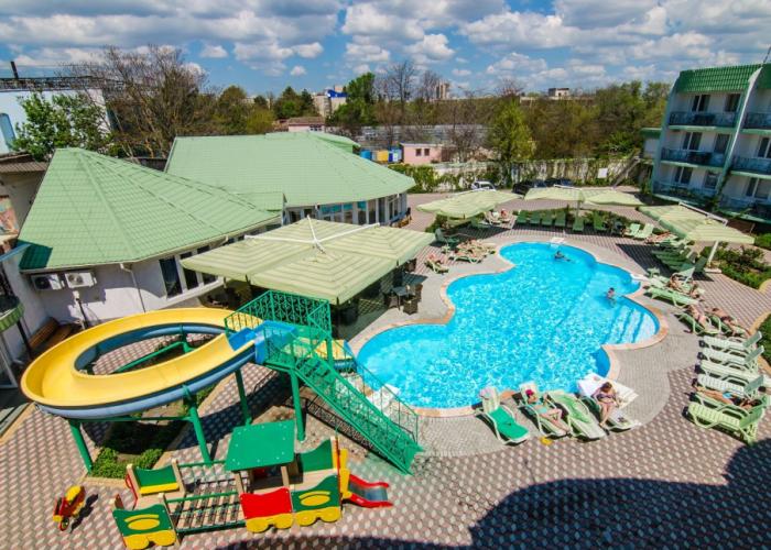 Liana Hotel