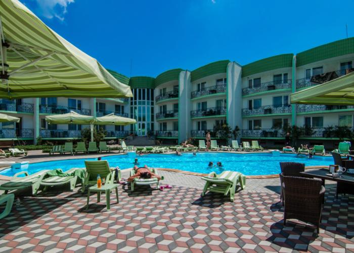 Liana Hotel