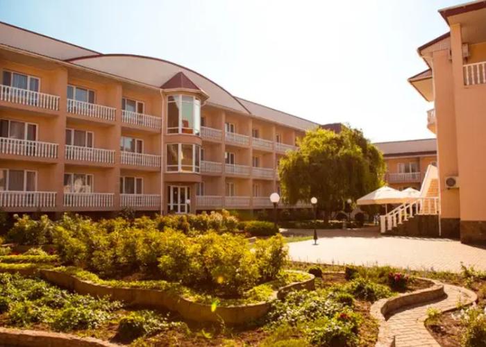 Sea Land Hotel