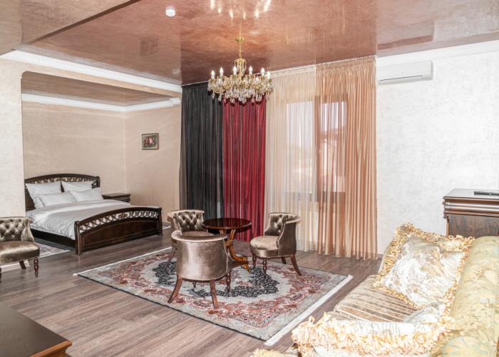 Bomond Hotel