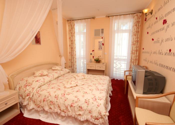 1001 Nights Hotel